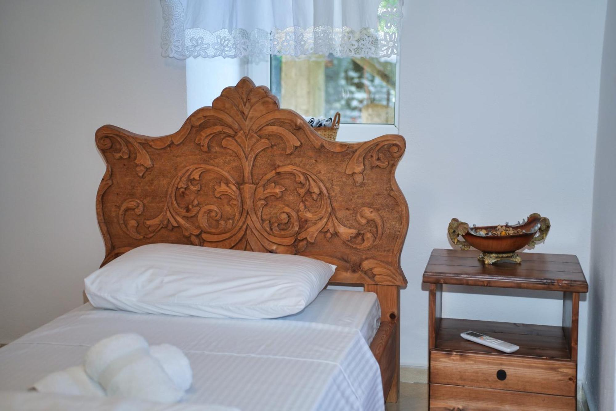 Guri Guesthouse Gjirokastër Dış mekan fotoğraf