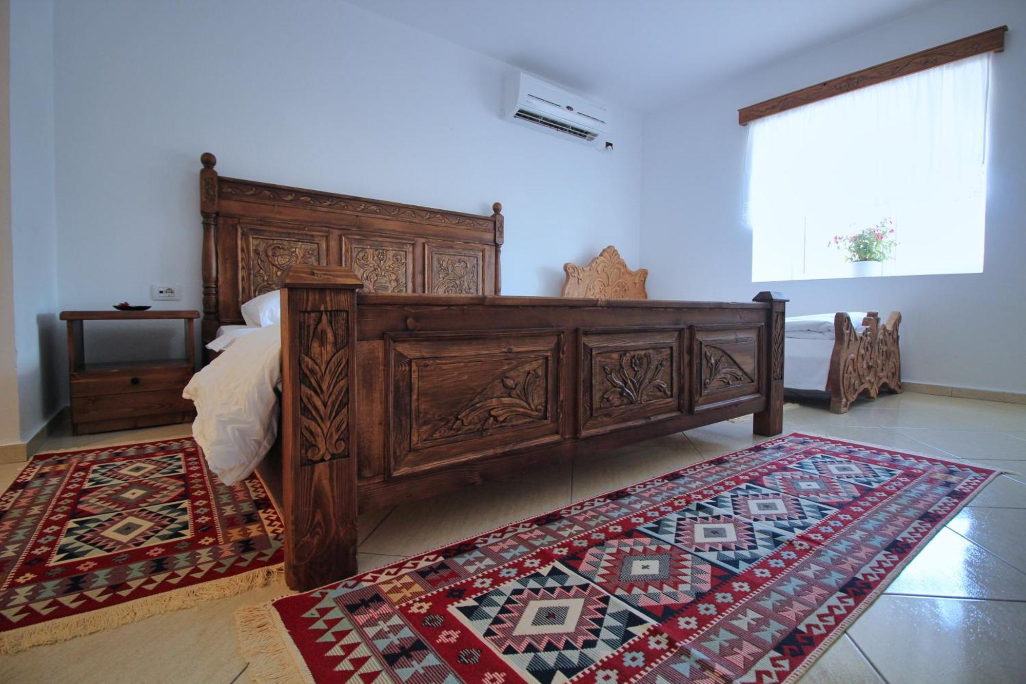 Guri Guesthouse Gjirokastër Dış mekan fotoğraf