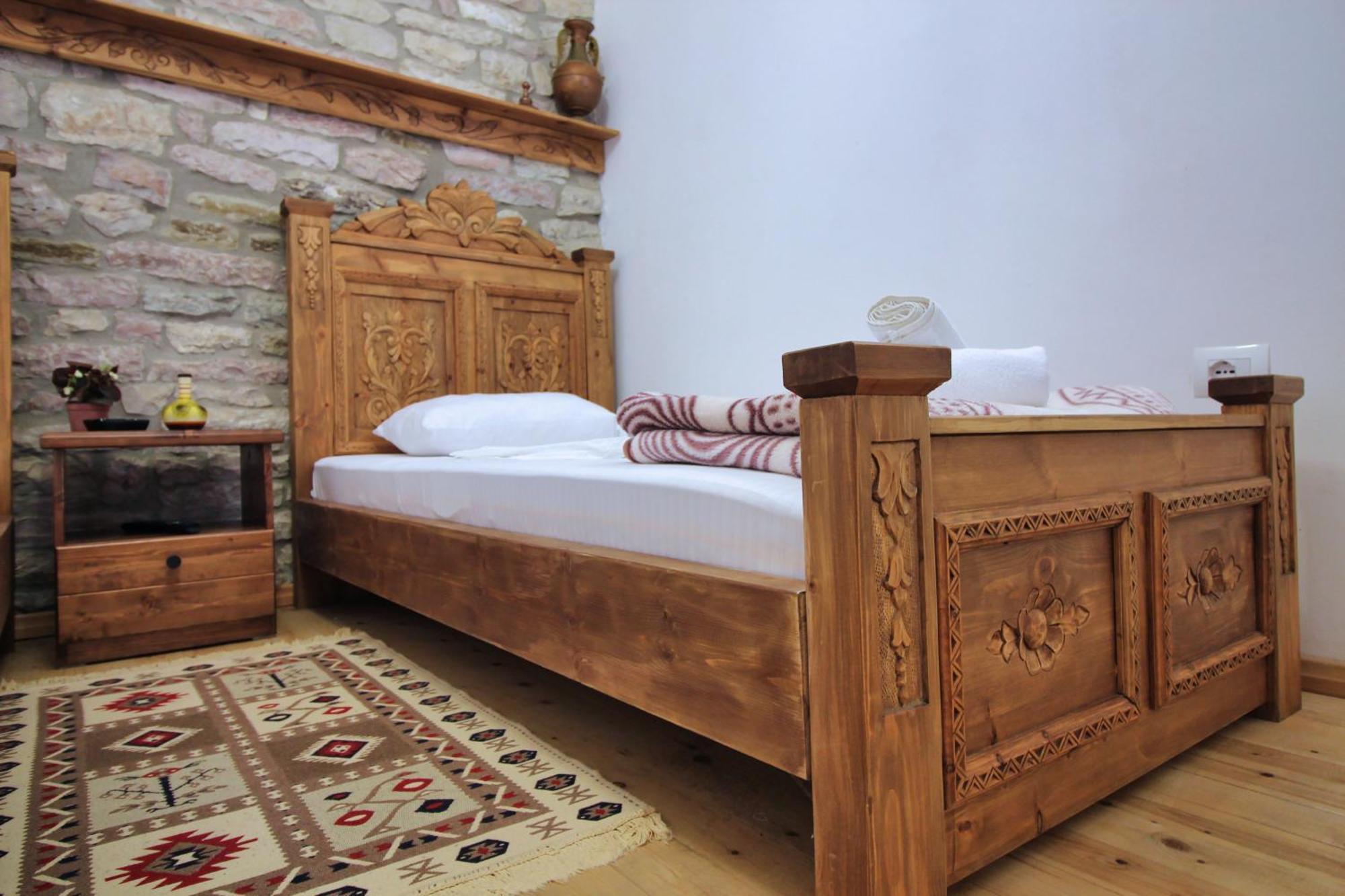 Guri Guesthouse Gjirokastër Dış mekan fotoğraf